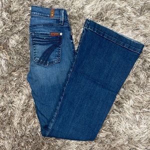 7 for all mankind DOJO, size 23. Dark wash.